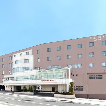Silk Hotel Annex Iida Buitenkant foto